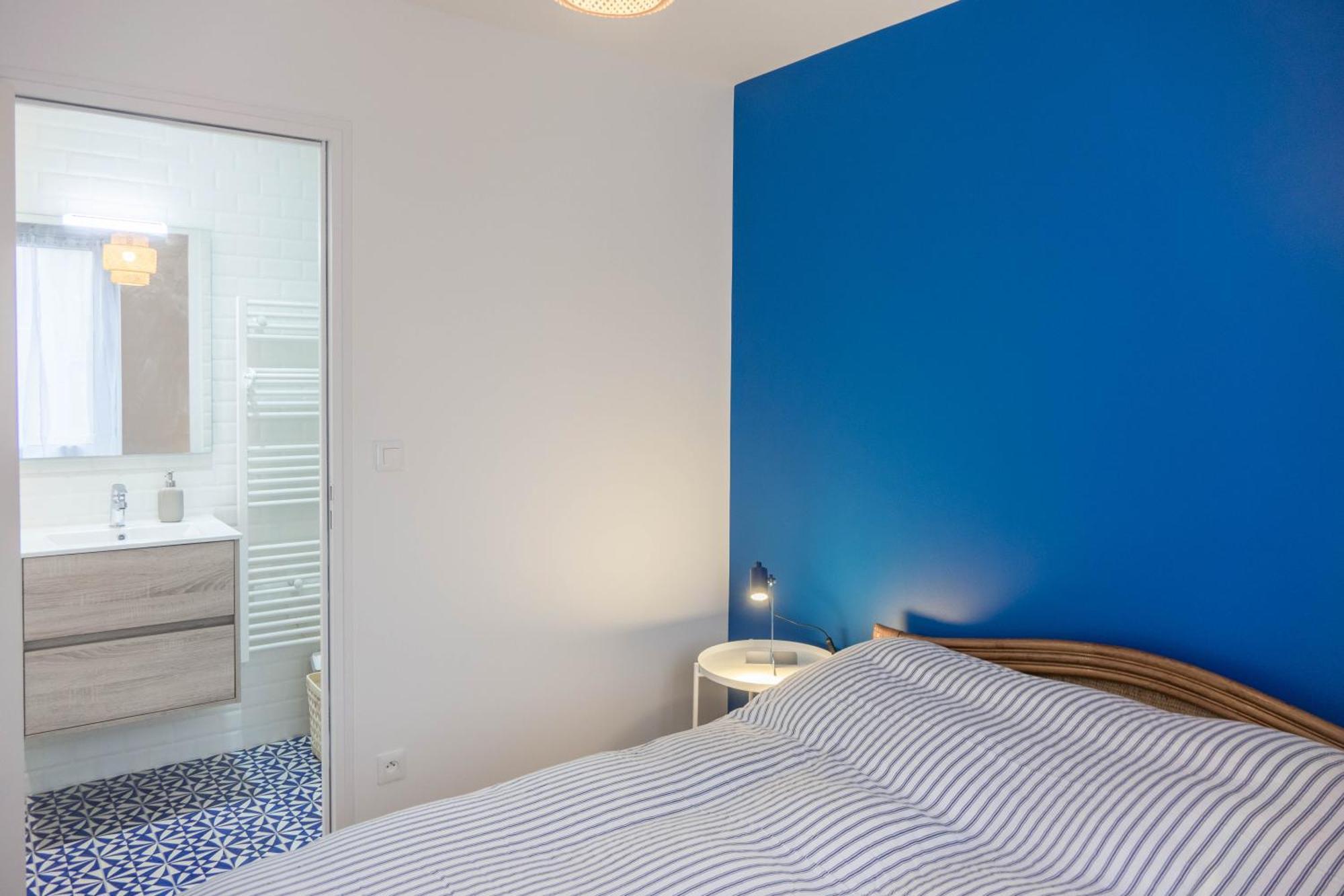 Beau Quartier Et Central, Maison Spacieuse Avec Cour, 3 Chambres, 3 Salles De Bains A 10 Min A Pied De La Gare Орлеан Экстерьер фото